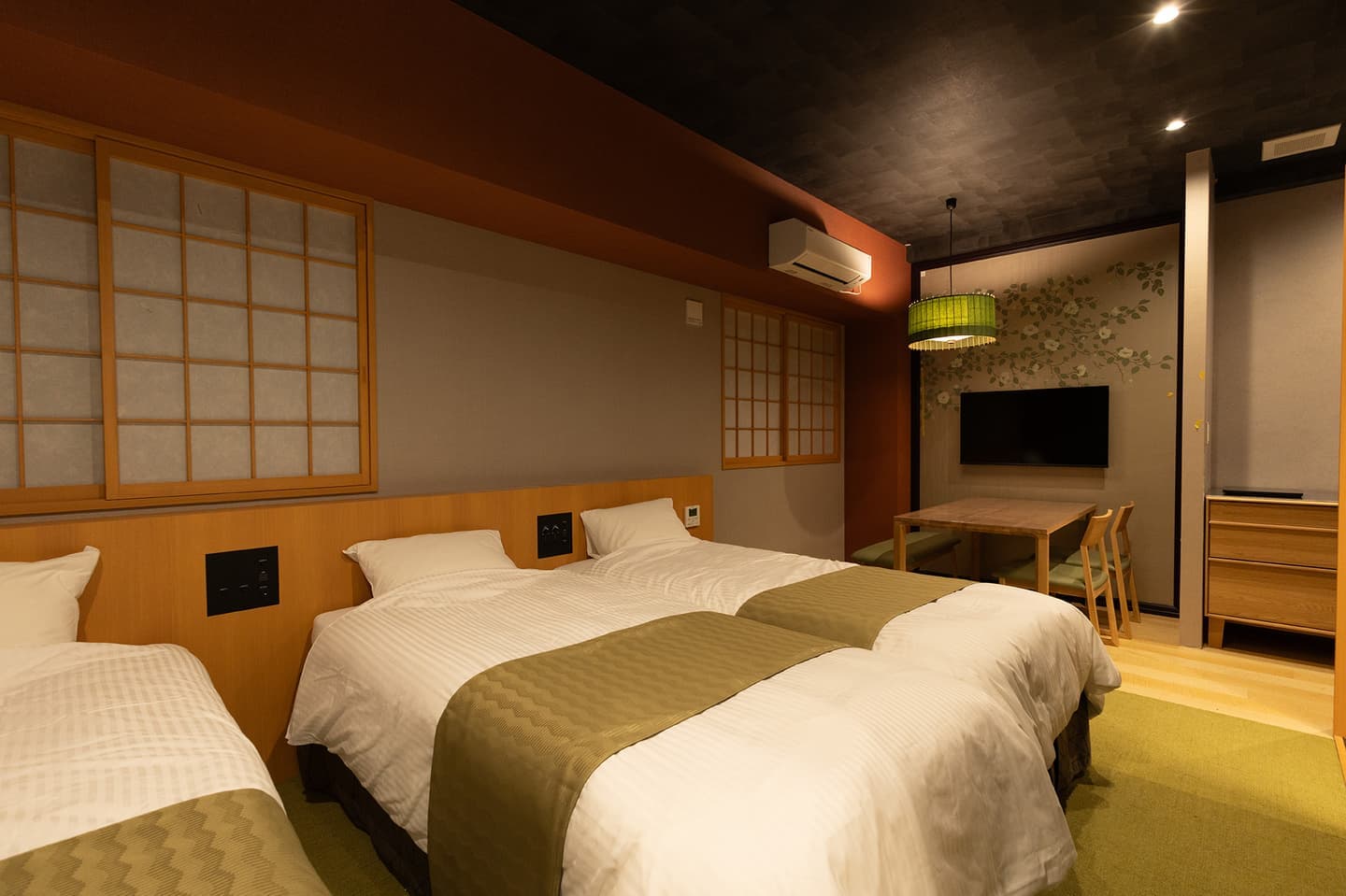 「酒林」101号室 トリプルファミリールーム