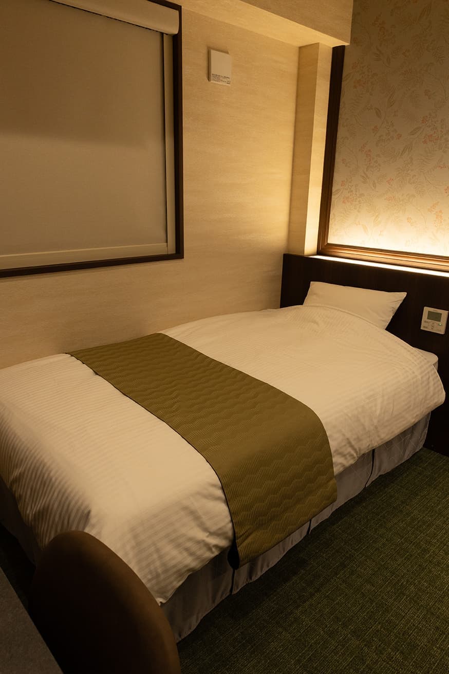 201号室 シングルルームのシャワールーム