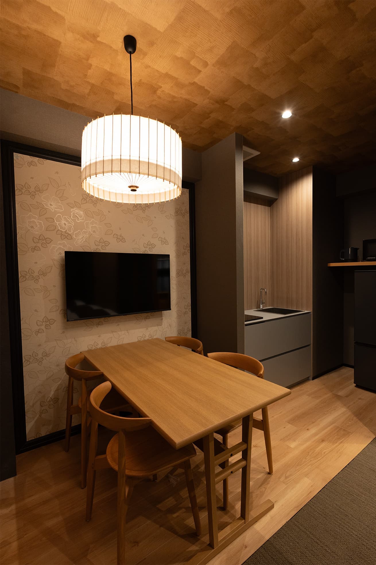 301号室 トリプルファミリールームの室内